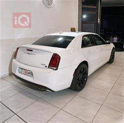 كرايسلر 300